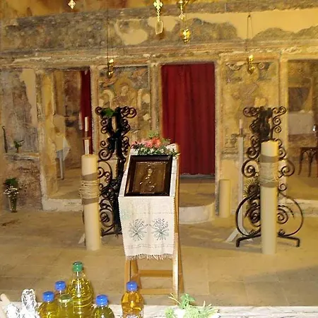 Hotel Maria Valsamata