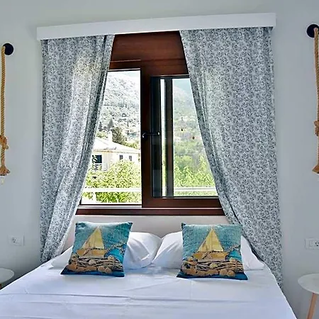 Hotel Maria Valsamata